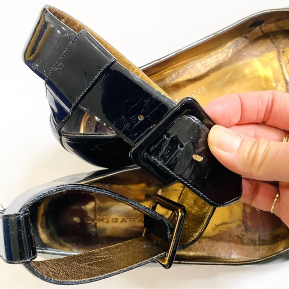 Barbara BUI black and gold patent leather buckle ankle flats - Picture 4 of 11